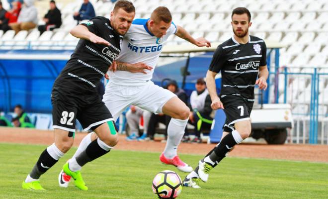 Pandurii închide etapa a 10-a