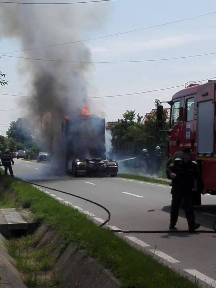 Tir în flăcări la Târgu-Jiu