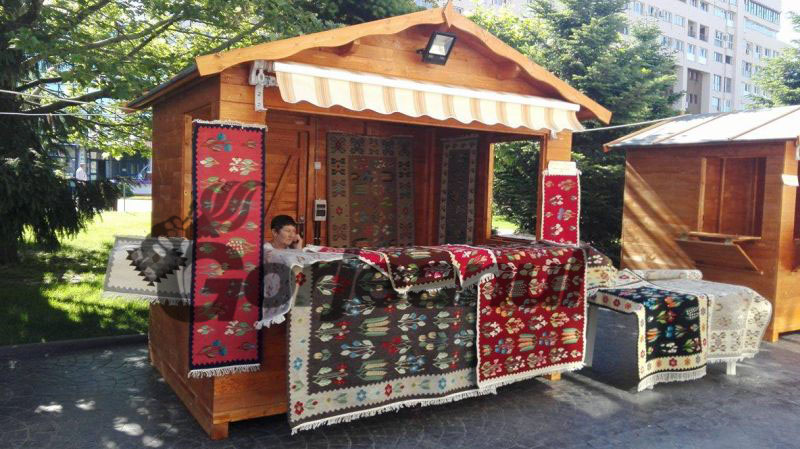 25 de meşteri populari îşi expun creaţiile în aceste zile, la Târgu-Jiu