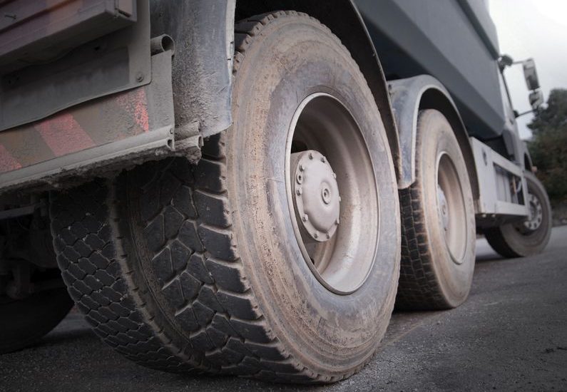 Transportatorii rutieri amenință cu protestele