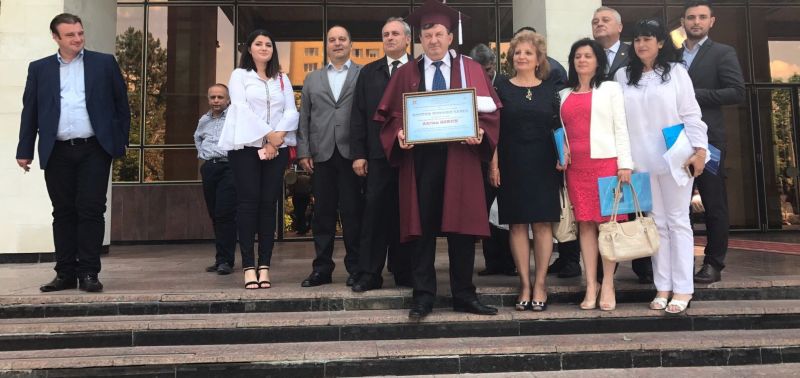 La Chişinău, solemnitatea acordării unei distincţii de înaltă ţinută academică