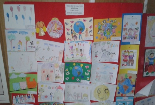 ,,Prin joc şi joacă pe tărâmul copilăriei” – Simpozion şi Concurs Local