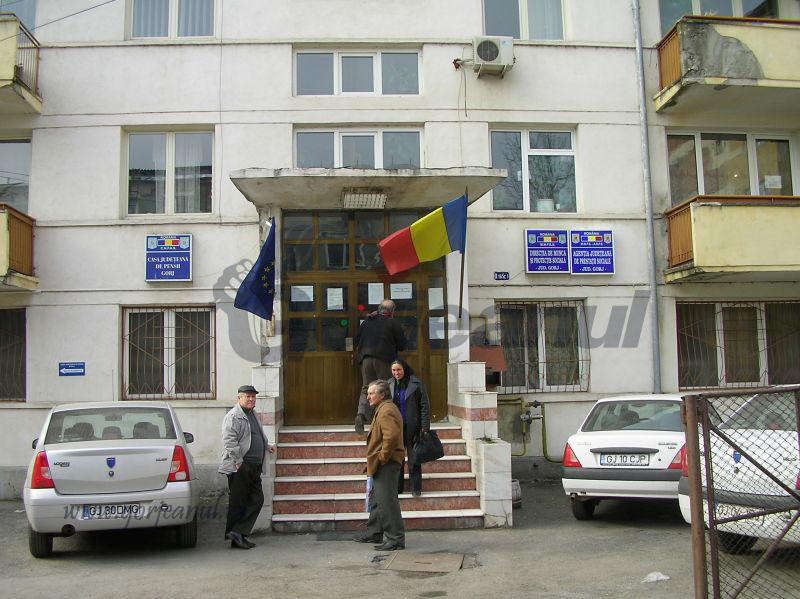 Apel al Casei Judeţene de Pensii pentru gorjenii care vor să-şi cumpere vechime în muncă