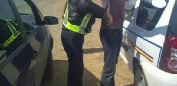 Controale corporale în târgul de la Polovragi