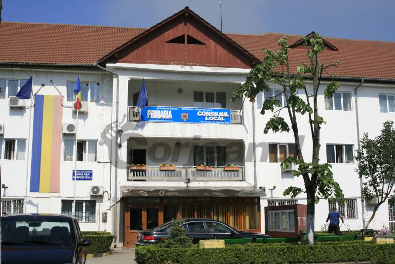Concurs pe şase posturi vacante, la Primăria Rovinari