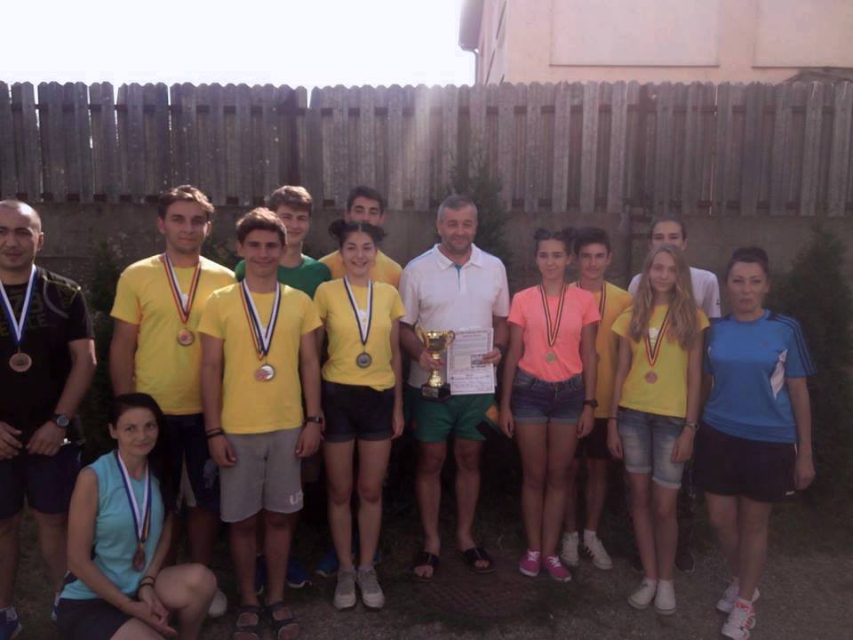 21100120_10155497178821397_397925504_n