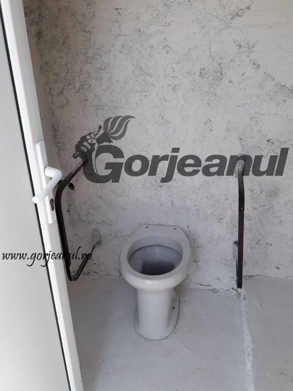 21150069_887368744765555_4341964281611591093_n