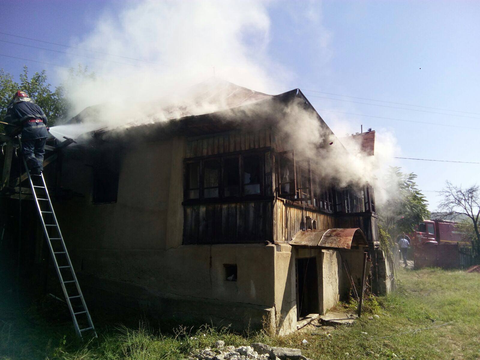 21277978_1669538873106100_198583599_o