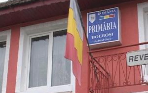 Recrutări pe trei posturi vacante la Primăria Bolboşi