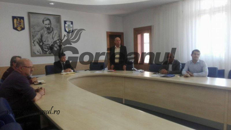 Grafic de eşalonare pentru datornici! – Polaris ridică gunoaiele din Târgu-Jiu, după ce o mică parte din datorii se vor achita