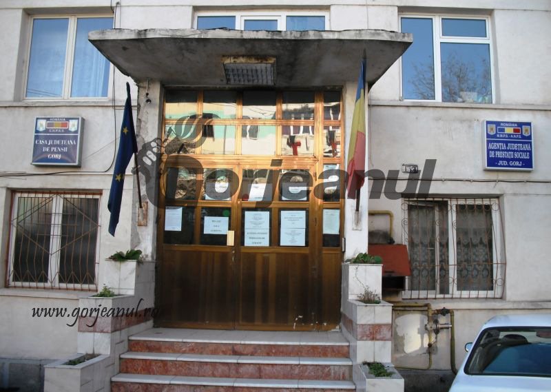 CJP a activat 315 conturi individuale pentru salariaţii gorjeni