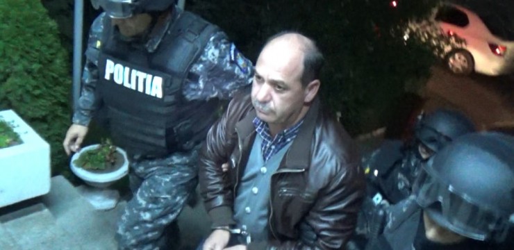 Oameni de afaceri din Meteor, duși de mascați în penitenciar