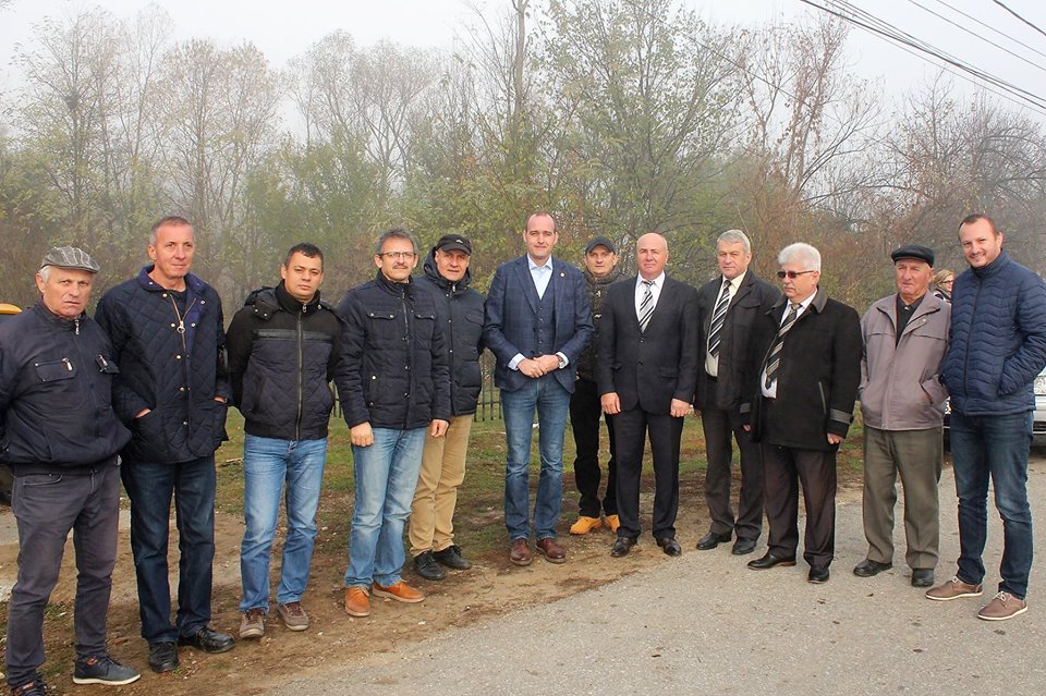 23172714_737664166440871_459731241486317409_n