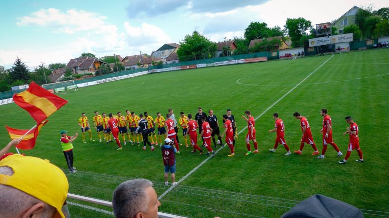 23469392_10155722987116397_786745662_o