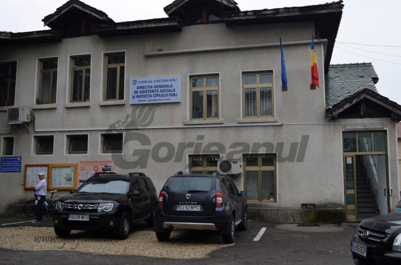 Proba scrisă le-a pus capac, Posturi de asistent maternal profesionist, vacante la DGASPC Gorj și după concurs