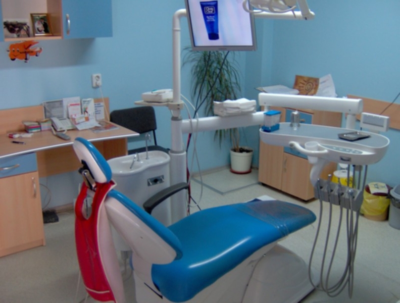 47 de stomatologi acordă servicii decontate de Casa de Sănătate