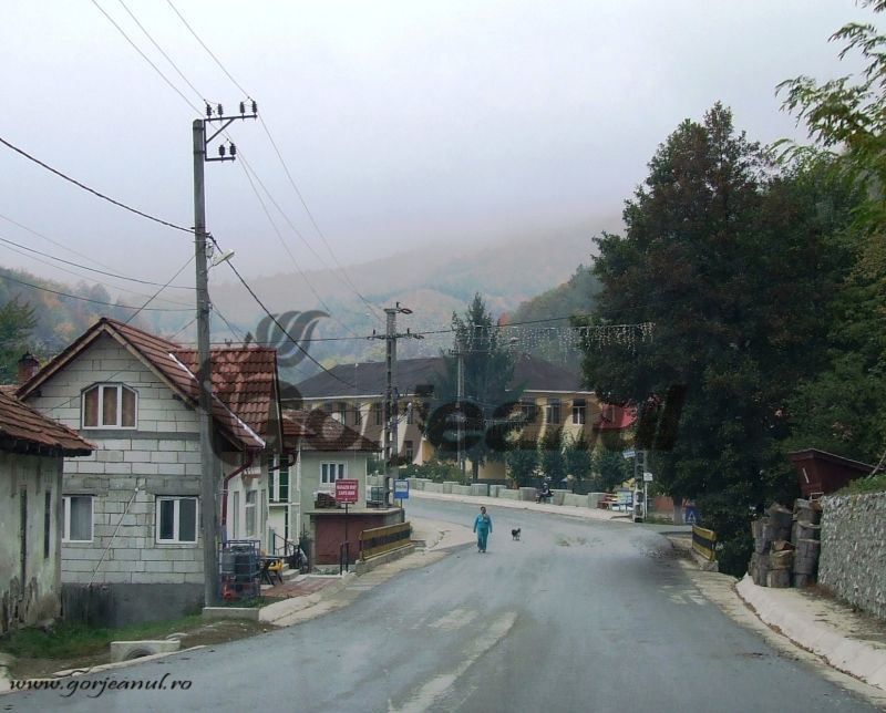 Godeanul – simfonie de culori în cumpăna toamnei