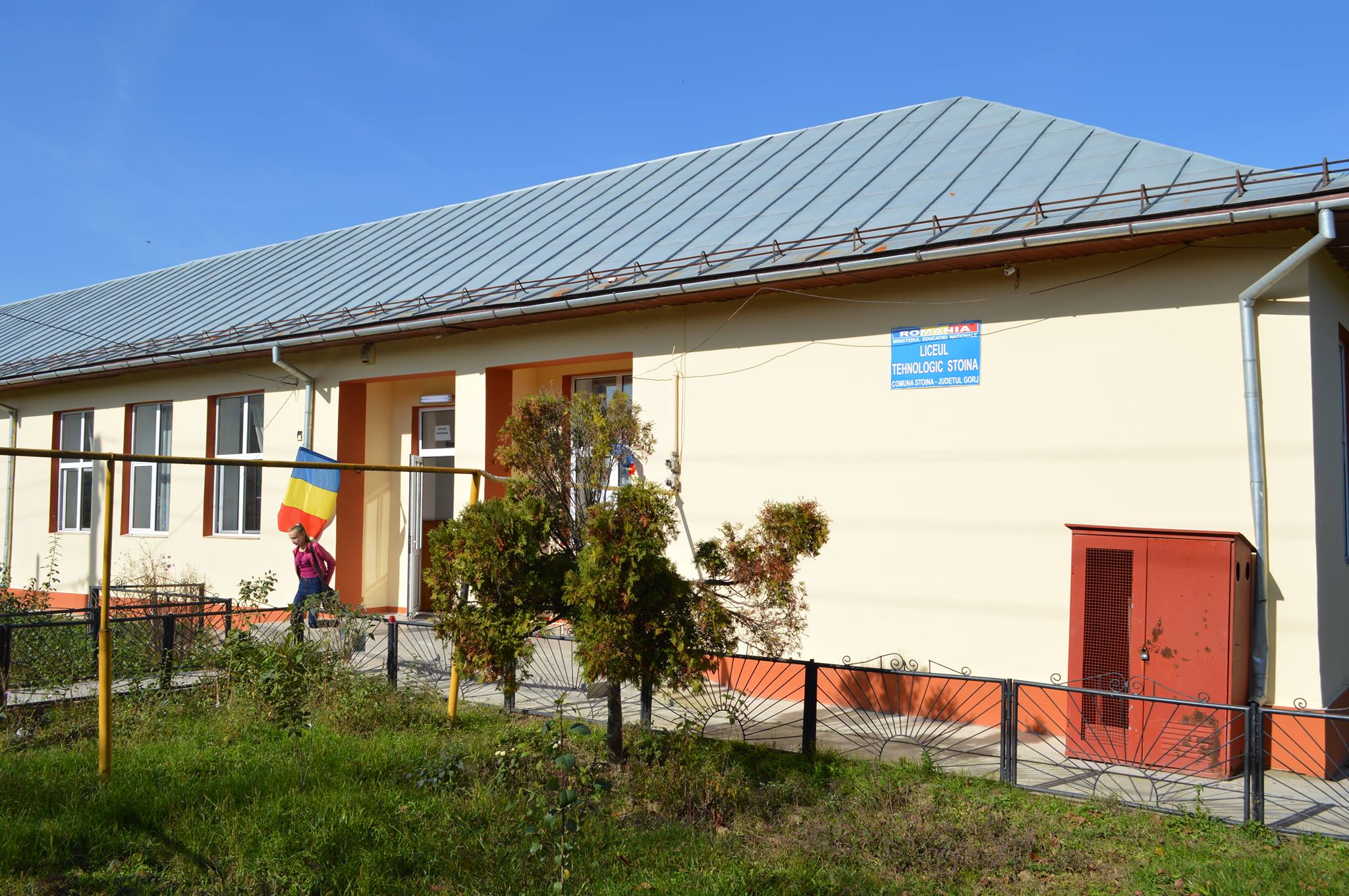 liceu tehnologic stoina (1)