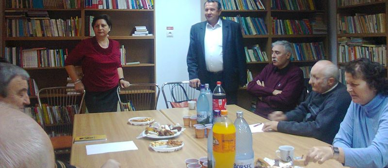 Manifestare culturală de înaltă ţinută, la Biblioteca Orăşenească «Nicolae Diaconu» din Ţicleni