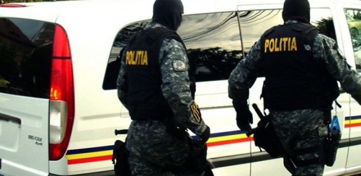 mascati-politie-660x330-740x360