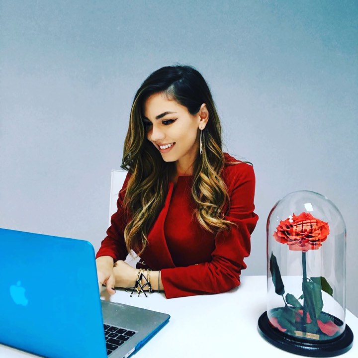 Un gorjean le face vedetelor cadouri care sfidează timpul! Vezi ce au primit Gina Pistol, Brigitte Sfăt și Mira