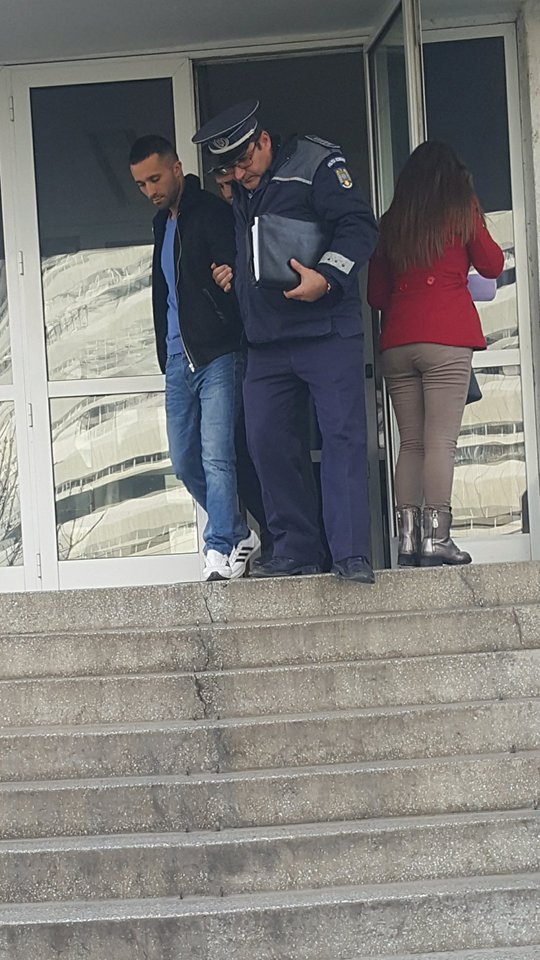 Tânăr din Turburea, reținut de polițiști