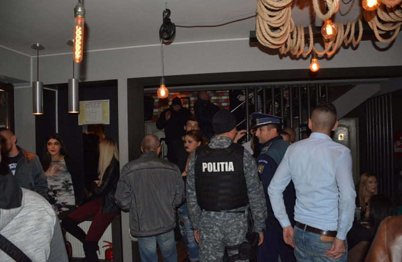 Razie masivă în cluburile din Târgu-Jiu
