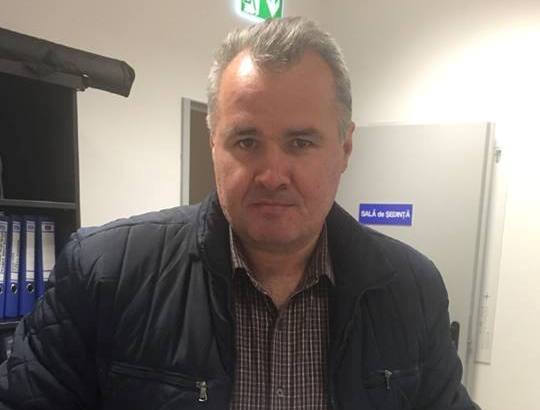 Directorul Vienescu pleacă la Roma