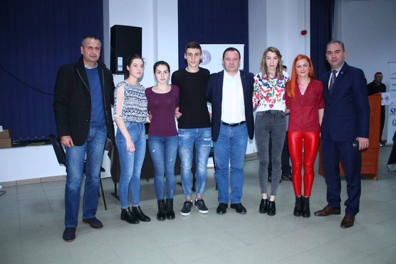 25674438_10155842696441397_423389463_n- 2