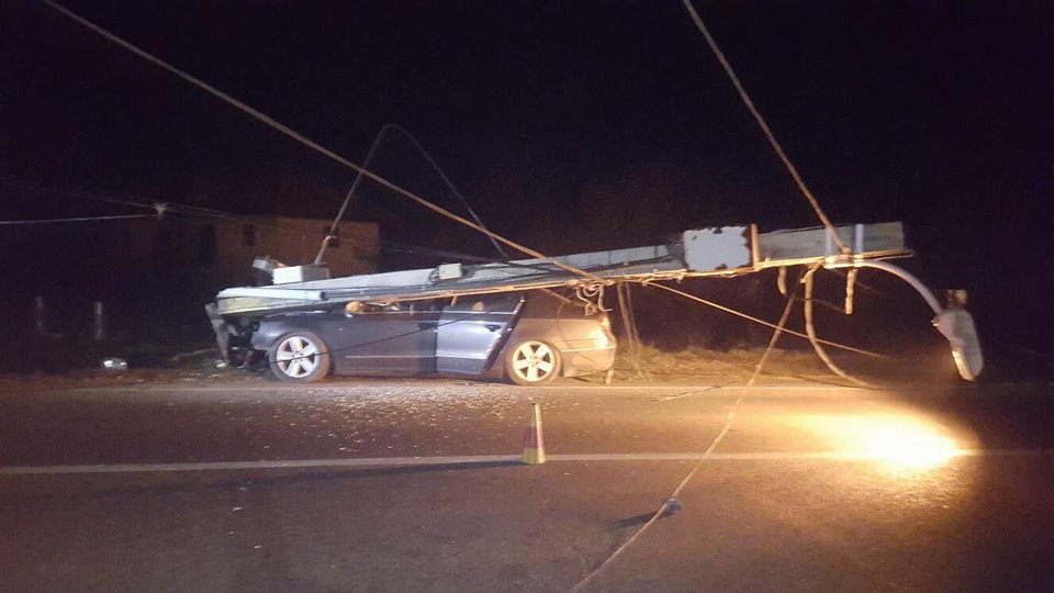 FOTO: Accident spectaculos la intrarea în Târgu-Jiu