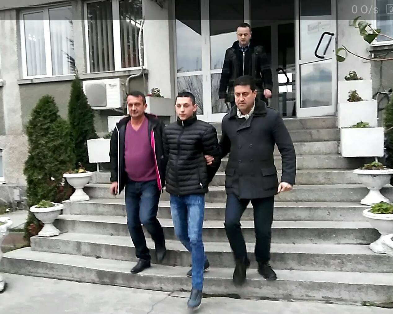 Reținut pentru furt de geci