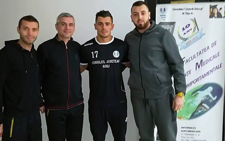 26754610_10155897074006397_331153720_n