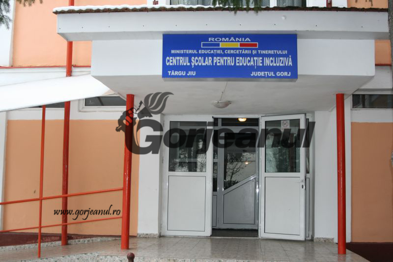 Hora Unirii, la Centrul Școlar pentru Educație Incluzivă din Târgu-Jiu