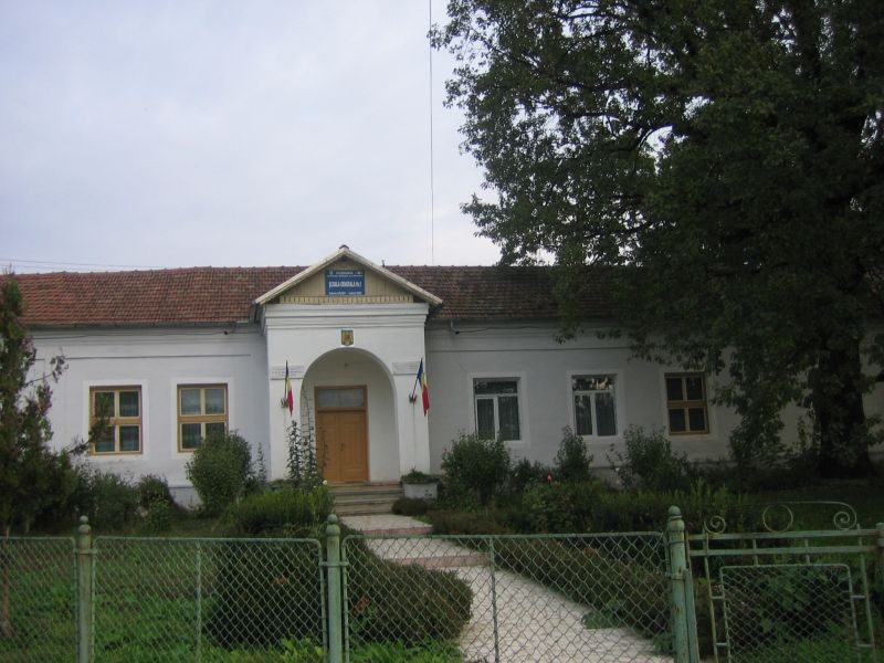 La pomenirea dascălilor leleşteni