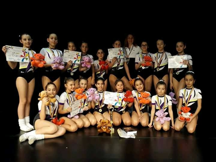17 concurente de la Târgu-Jiu, la Festivalul Naţional Şcolar al Sportului Aerobic