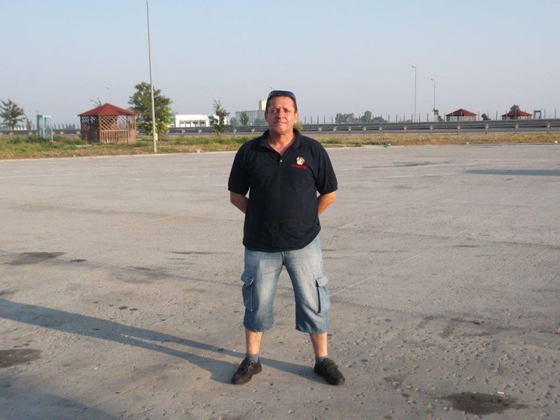 27497842_803828159805260_509278248_n