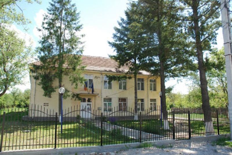 27583741_803793146475428_1255525104_n