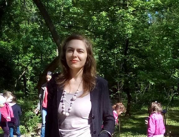 Directoarea unei grădinițe din Târgu-Jiu, cu plângere la IȘJ Gorj pentru comportament neadecvat la adresa personalului! – Subalternă lovită cu dosarele în cap