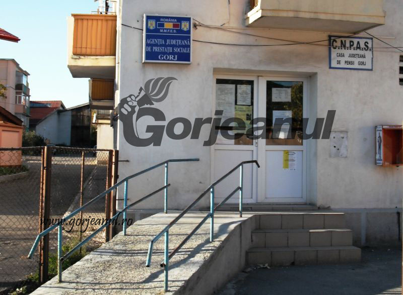 Ajutoare de urgenţă de aproape 500.000 de lei, acordate gorjenilor