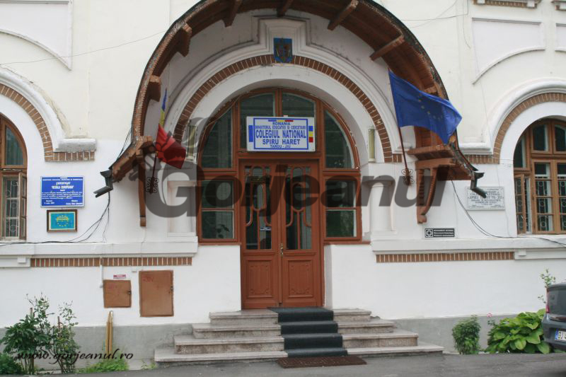Colegiul Naţional “Spiru Haret”, reabilitat cu 7,5 milioane de lei