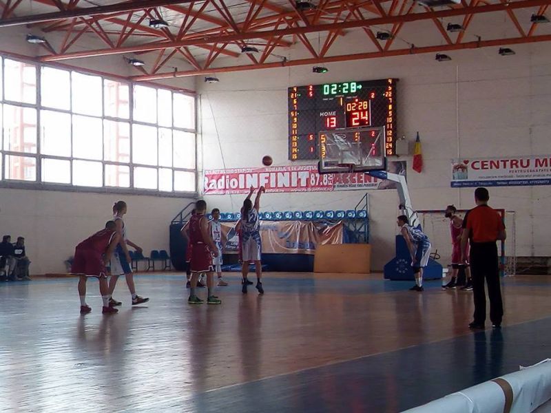 28537065_10156045690006397_1672810112_n