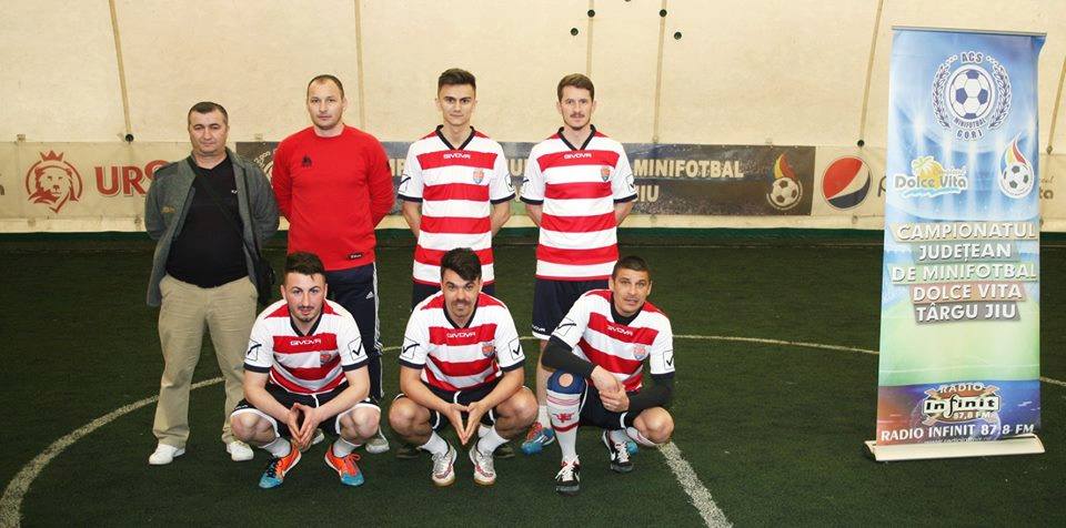 28538016_10156048973776397_1998945200_n