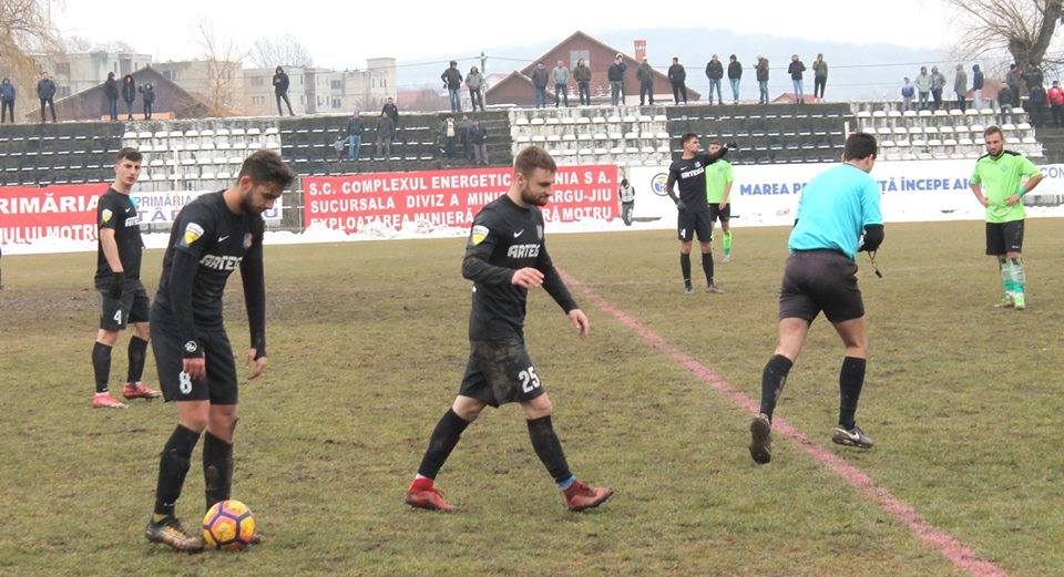 Pandurii a coborât în clasament