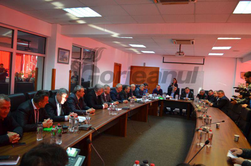 Două federații sindicale din CEO cer adițional la CCM!