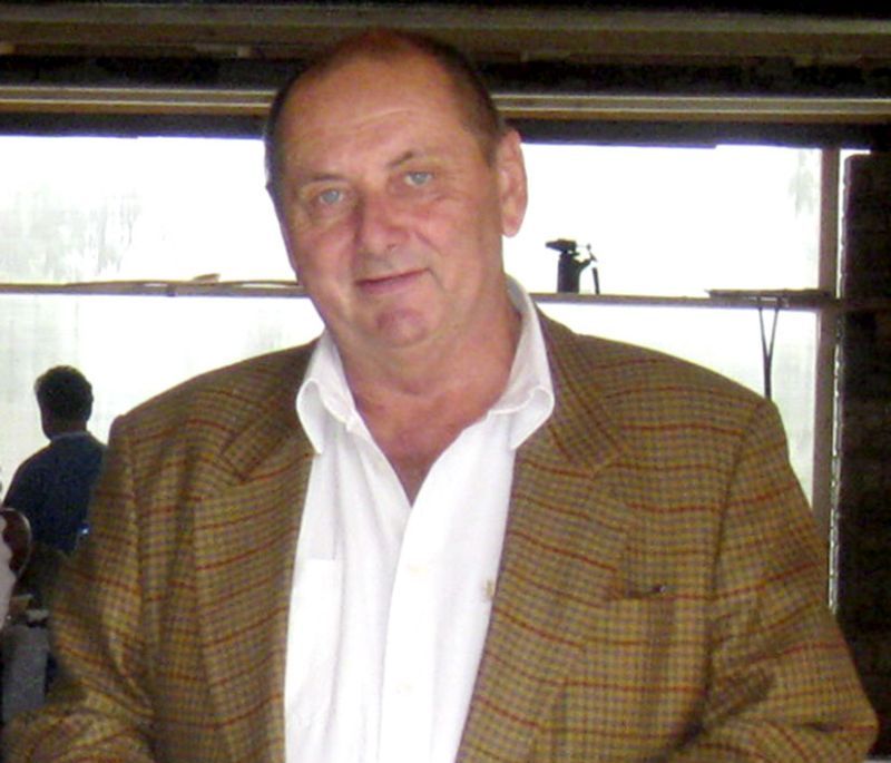 Scriitori gorjeni: VIOREL GÂRBACIU