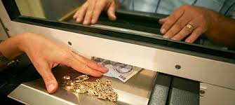 Înșelăciune la o casă de amanet