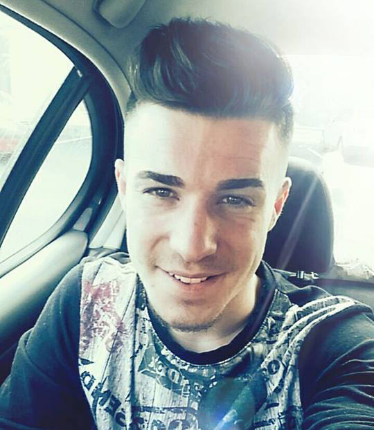 Fotbalistul mort într-un accident rutier, condus joi pe ultimul drum