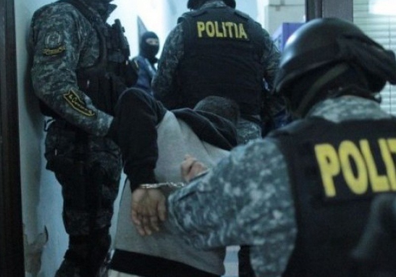 Altercație încheiată cu rețineri la Târgu-Cărbunești