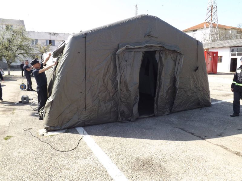 Cort militar cu dotări ultramoderne pentru pompierii gorjeni