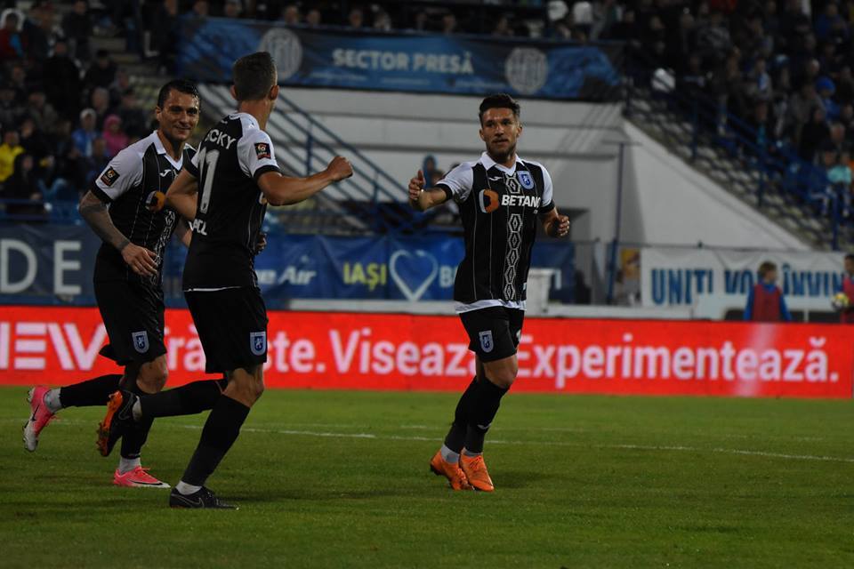 33105773_10156252008826397_1842076121378586624_n